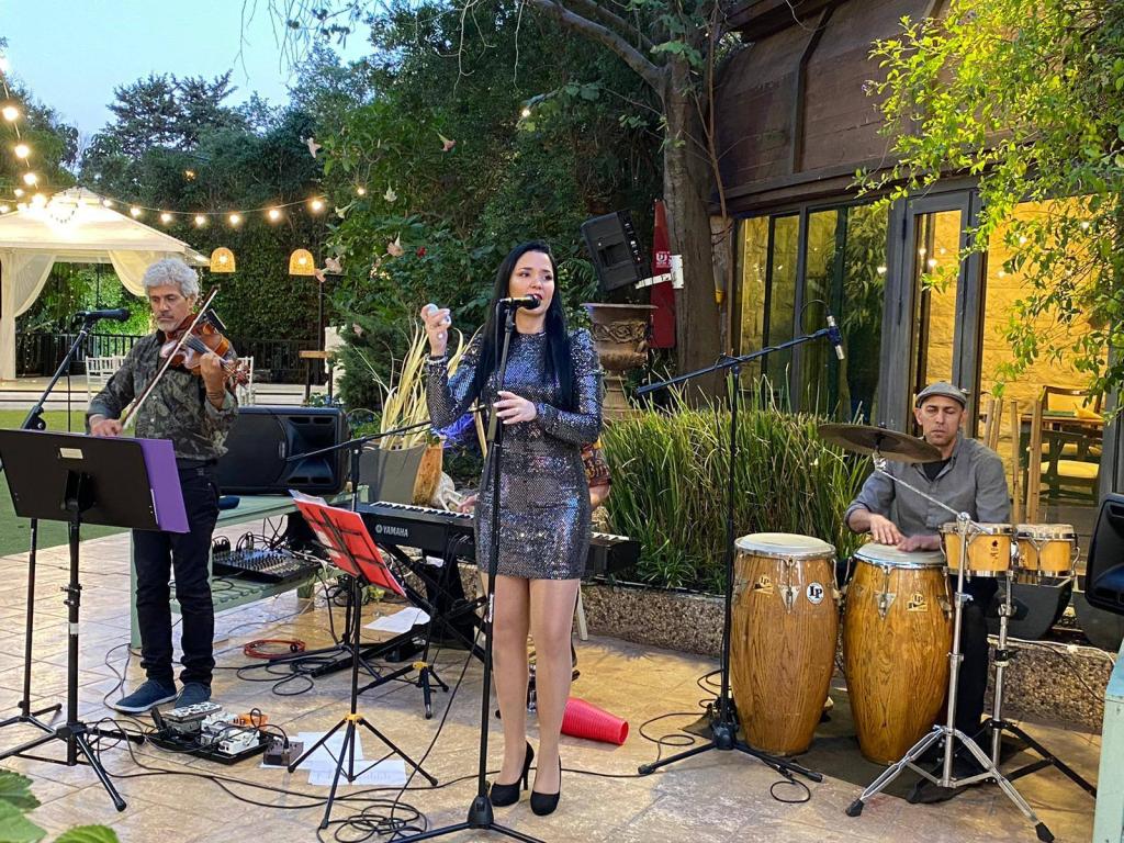 קימבומבו שמחה לטינית קימבומבו שמחה לטינית