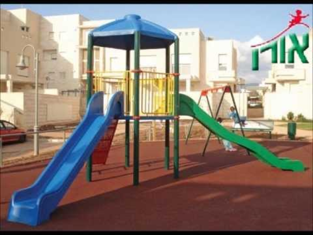אורן מתקני משחקים אורן מתקני משחקים