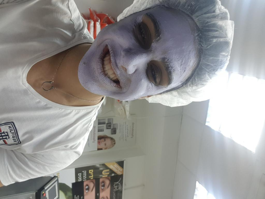 אדלה זינגר אדלה זינגר