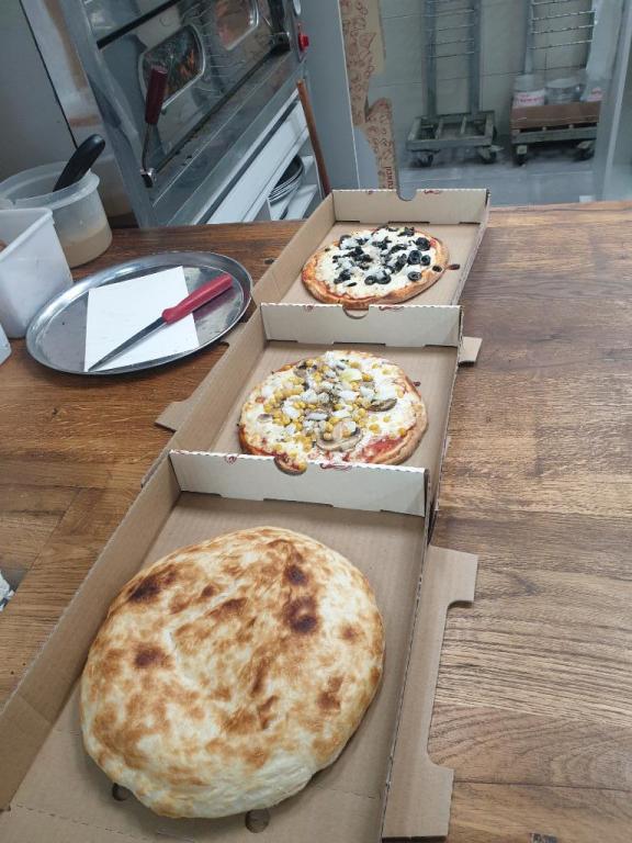 שיר לפיצה שיר לפיצה