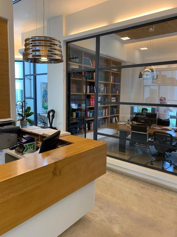 אריק שלו ושות' משרד עורכי דין אריק שלו ושות' משרד עורכי דין