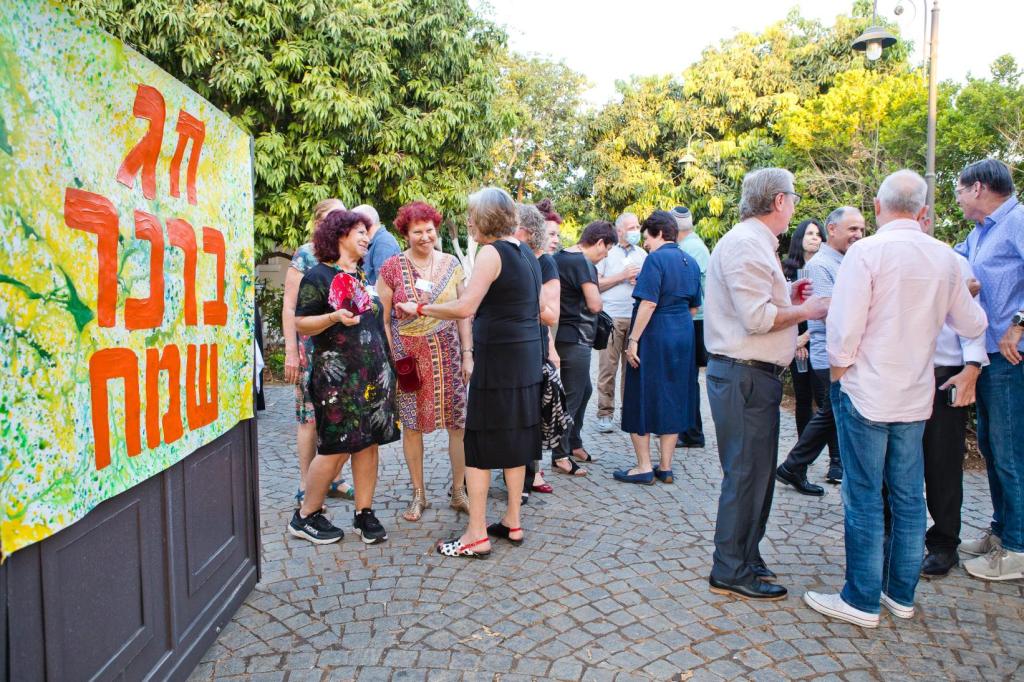 אבנ"י גזית אבנ"י גזית