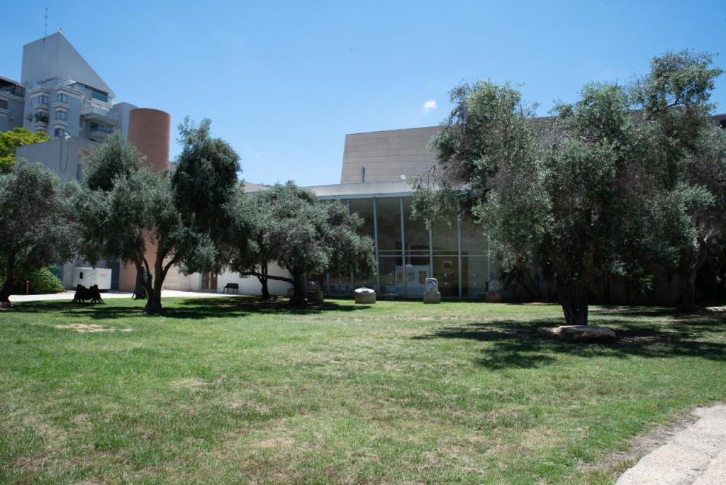 תיאטרון גבעתיים תיאטרון גבעתיים