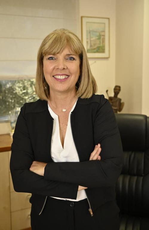 הנדשר פרקש סיגלית הנדשר פרקש סיגלית