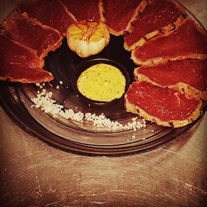 הטרקלין ביסטרו בשר ויין הטרקלין ביסטרו בשר ויין