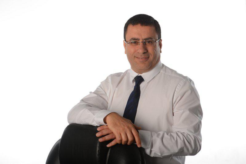 פרץ שרון פרץ שרון