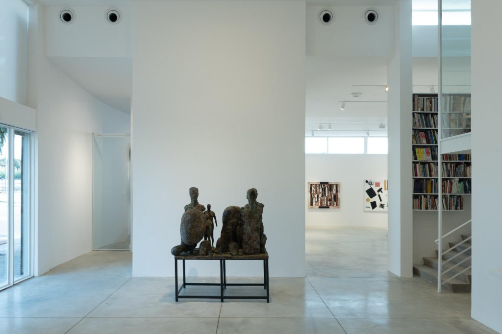 גלריה גורדון גלריה גורדון