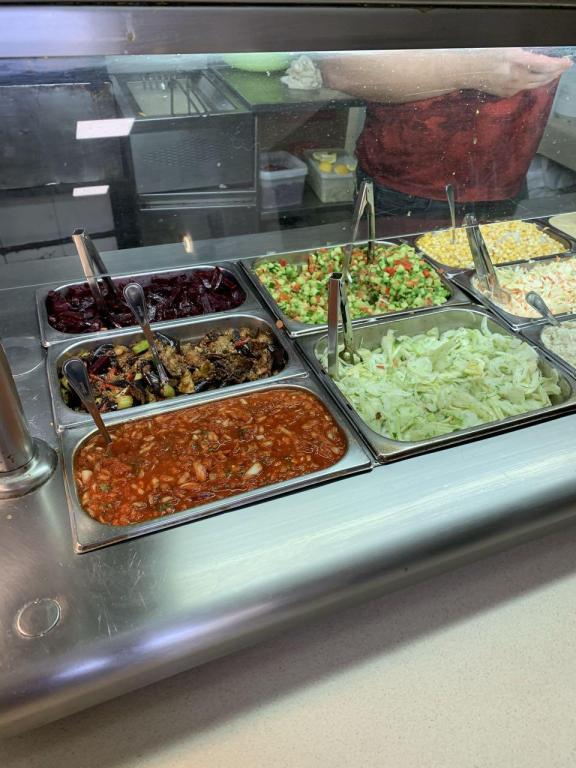 מסעדת יהודה ושרלי מסעדת יהודה ושרלי