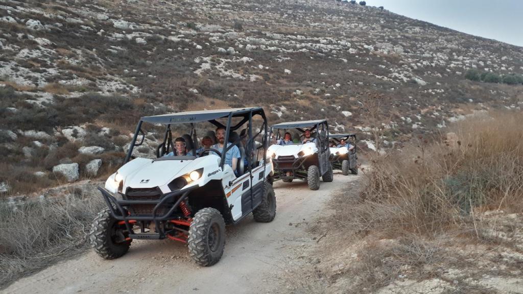 שטח גלילי טיולי Rzr שטח גלילי טיולי Rzr