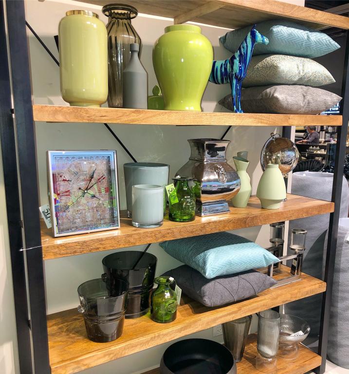 הום קולקשיין הום קולקשיין