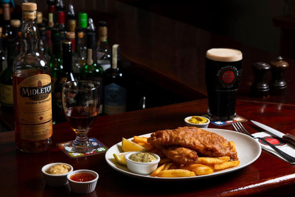 Molly Blooms Molly Blooms