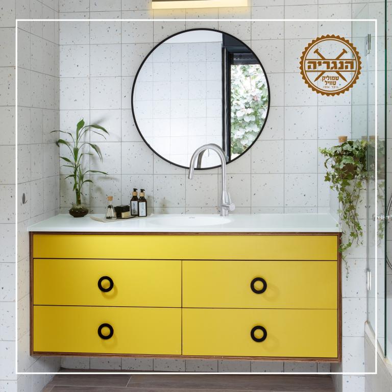 הנגריה רהיטים ועוד שמוליק טוויל הנגריה רהיטים ועוד שמוליק טוויל