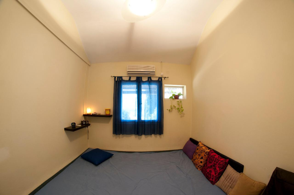 גיא אדניה גיא אדניה