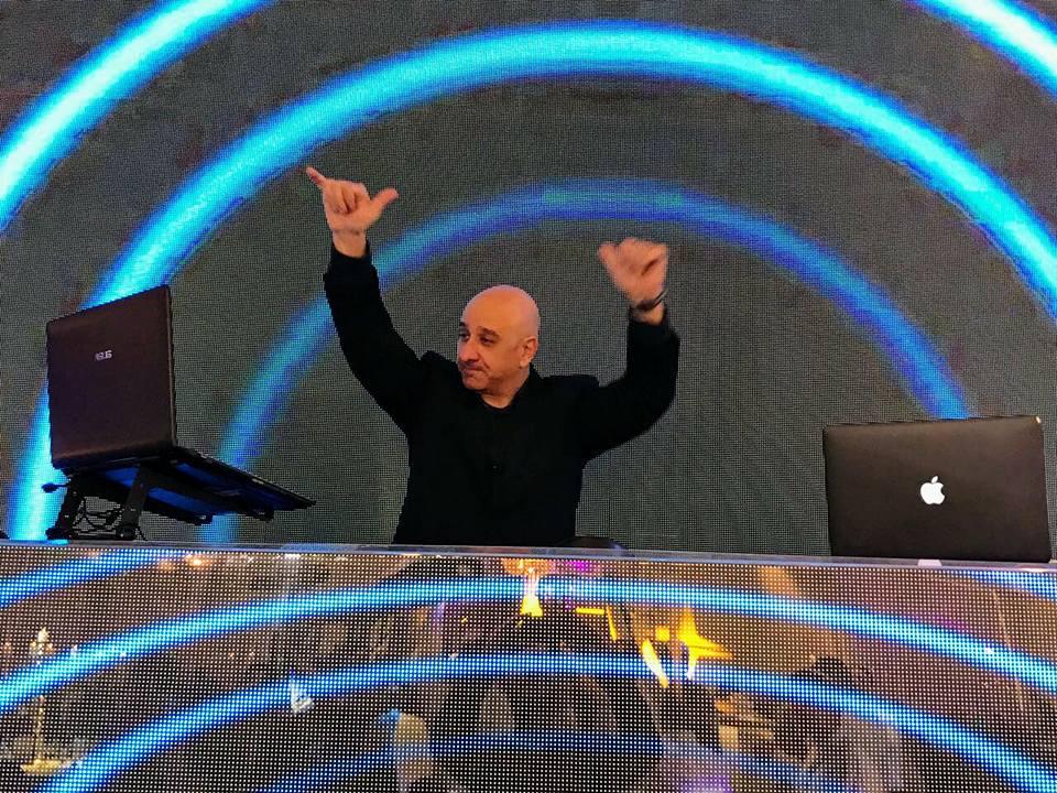 אייל סידיס אייל סידיס