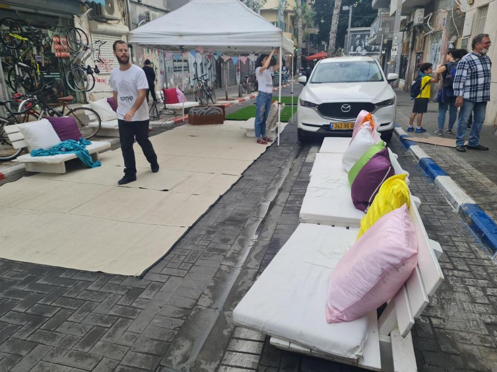 כיסאות מוסיקאליים כיסאות מוסיקאליים