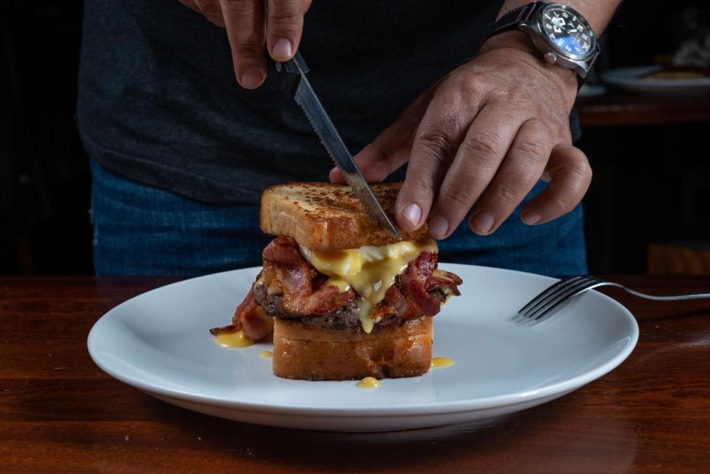 דיקסי גריל בר דיקסי גריל בר