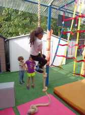 מגוונים נווה גן