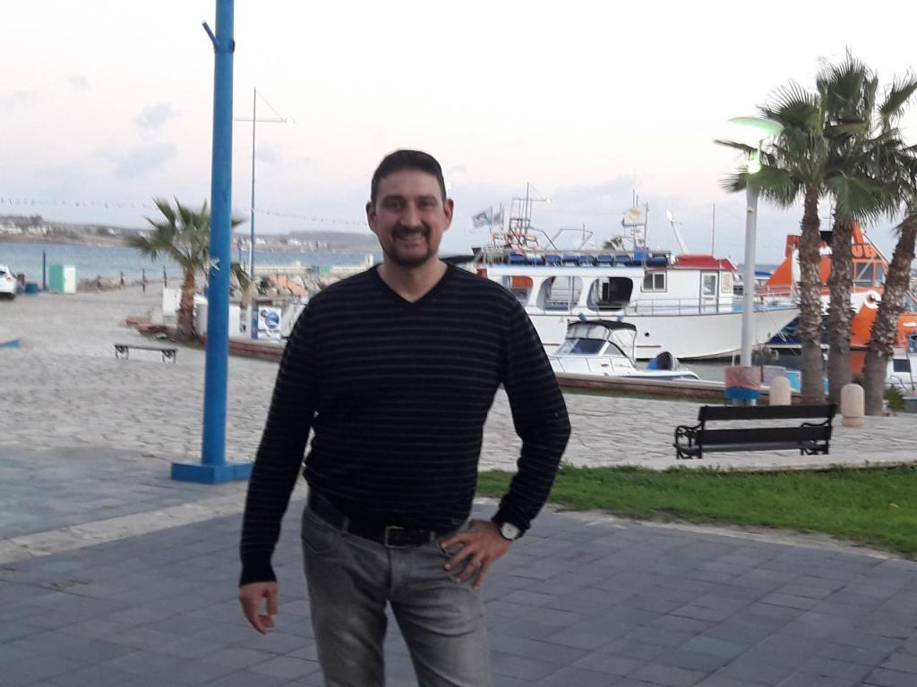 מרדכי שרם מכון פלאי הגרפולוגיה מרדכי שרם מכון פלאי הגרפולוגיה