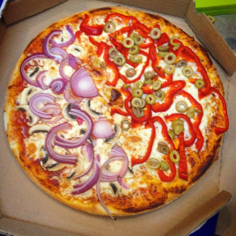 פיצה מוריני פיצה מוריני