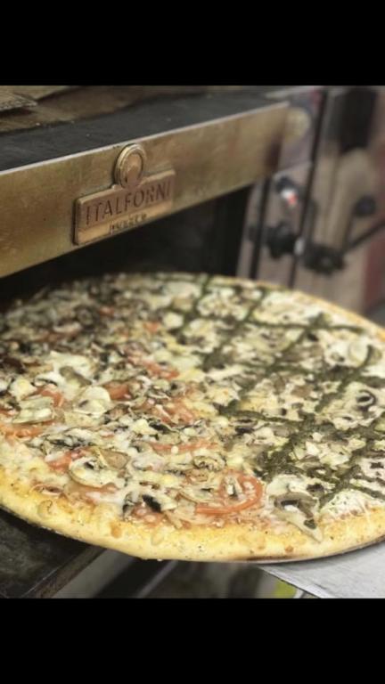 הפיצריה הפיצריה