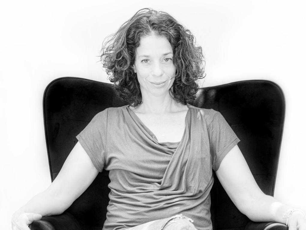 ענבל לוסטיג ענבל לוסטיג