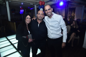רי מקס מקצוענים