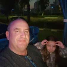 הראל מילר מורה לנהיגה