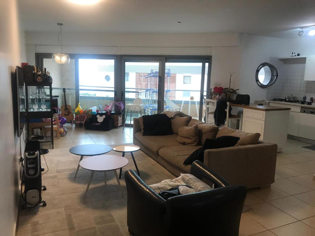 תיווך הגוש הגדול תיווך הגוש הגדול