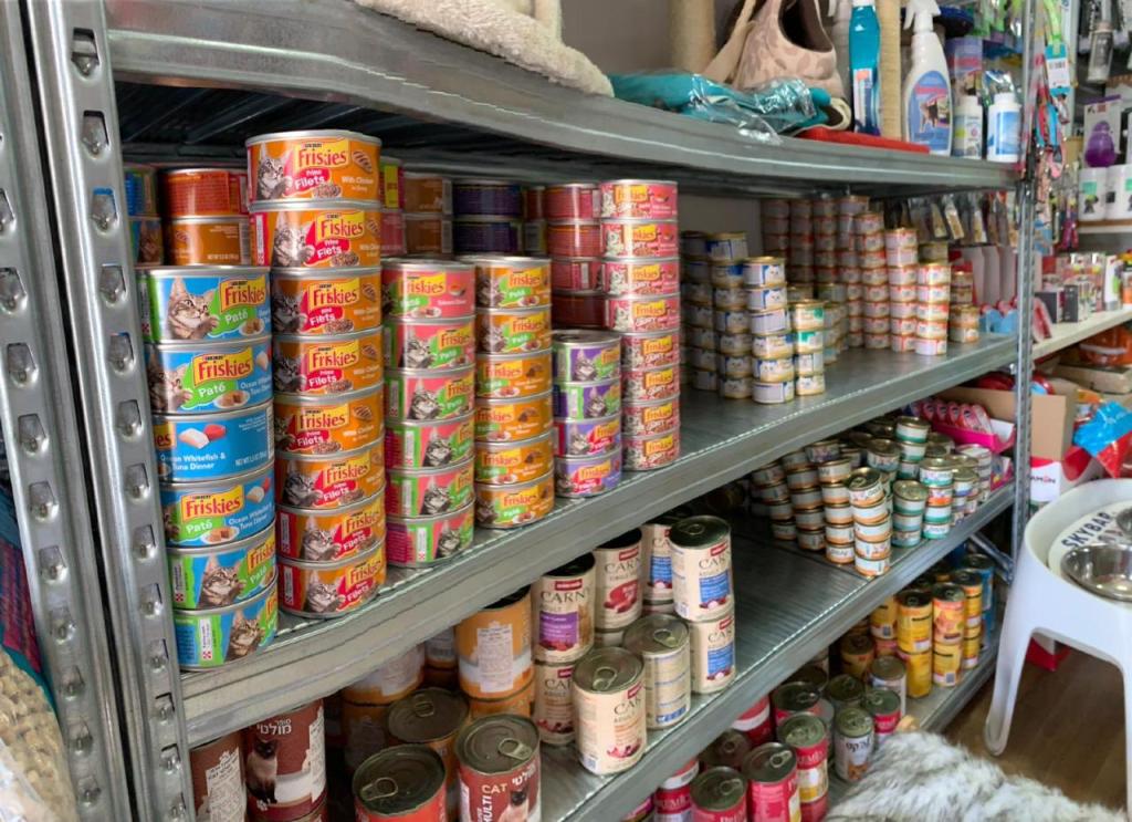 מכולת לחיות מחמד מכולת לחיות מחמד