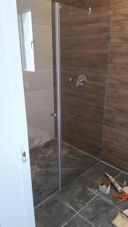 אא מקלחונים אא מקלחונים