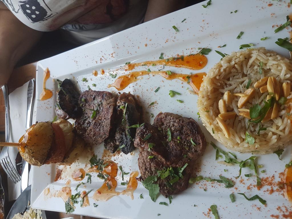 מסעדת קפרון מסעדת קפרון