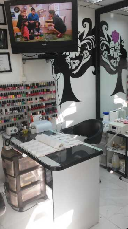 ואלרי Valerie ואלרי Valerie