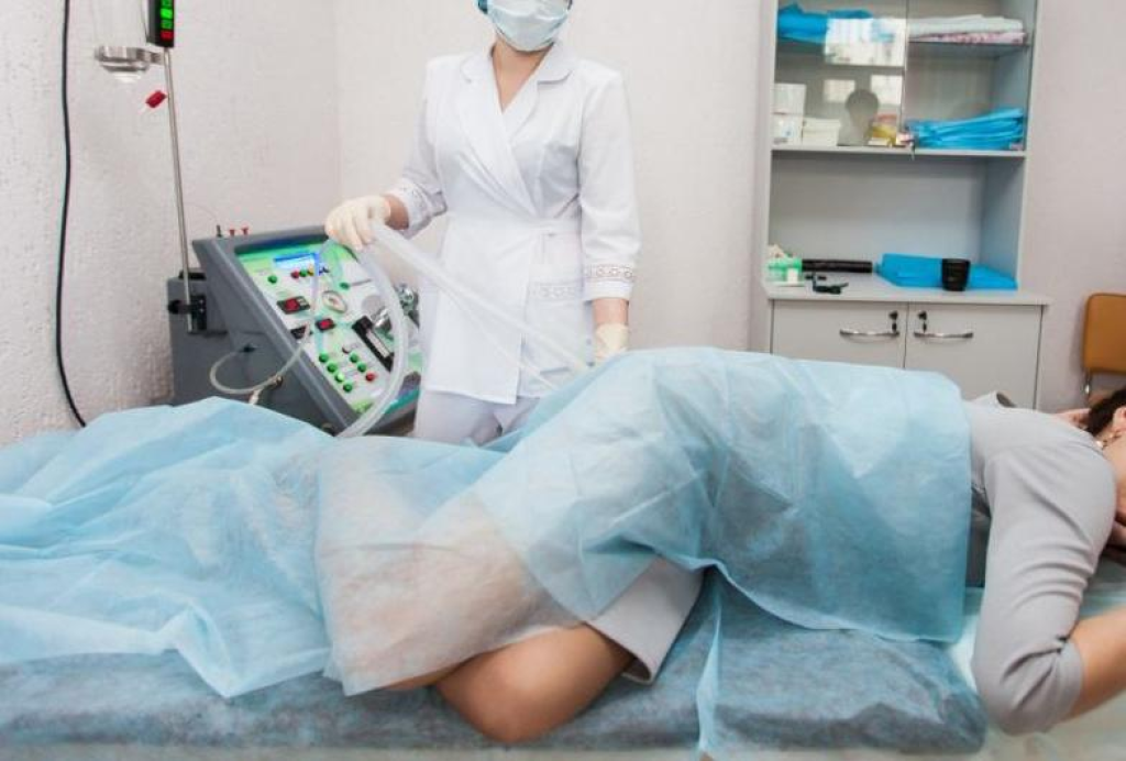 קולון הידרותראפיה ניקוי רעלים מהגוף קולון הידרותראפיה ניקוי רעלים מהגוף