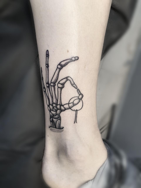 אורי קעקועים אורי קעקועים