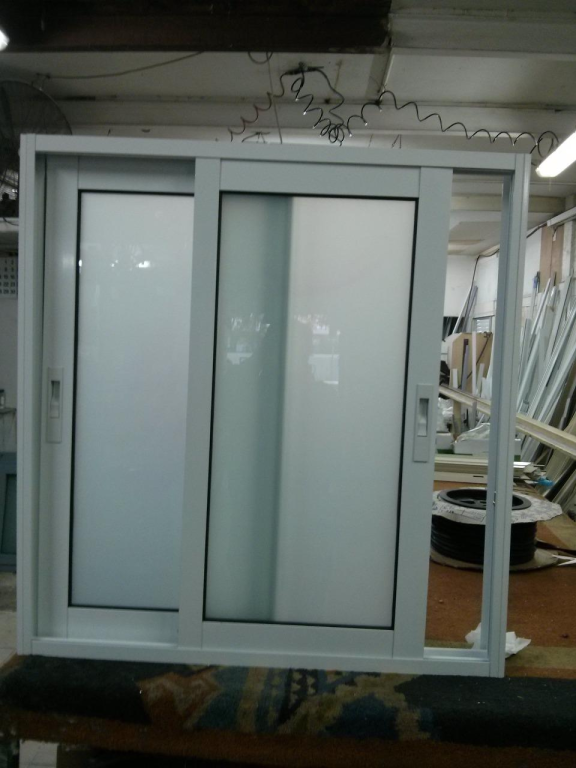 אור זיו אלומיניום אור זיו אלומיניום