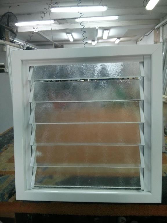 אור זיו אלומיניום אור זיו אלומיניום