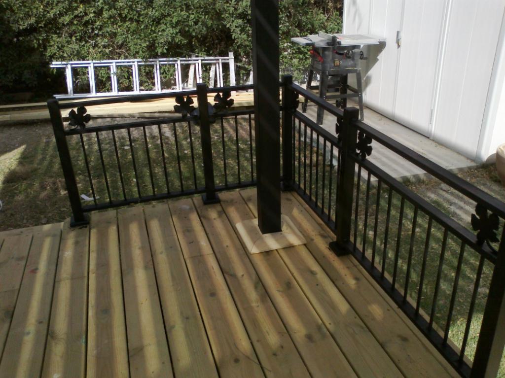 בית מלאכה עץ ארז בית מלאכה עץ ארז