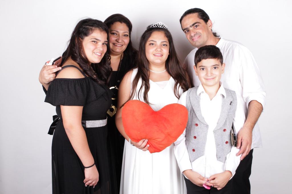 פוטו טיים סטודיו נייד לאירועים פוטו טיים סטודיו נייד לאירועים