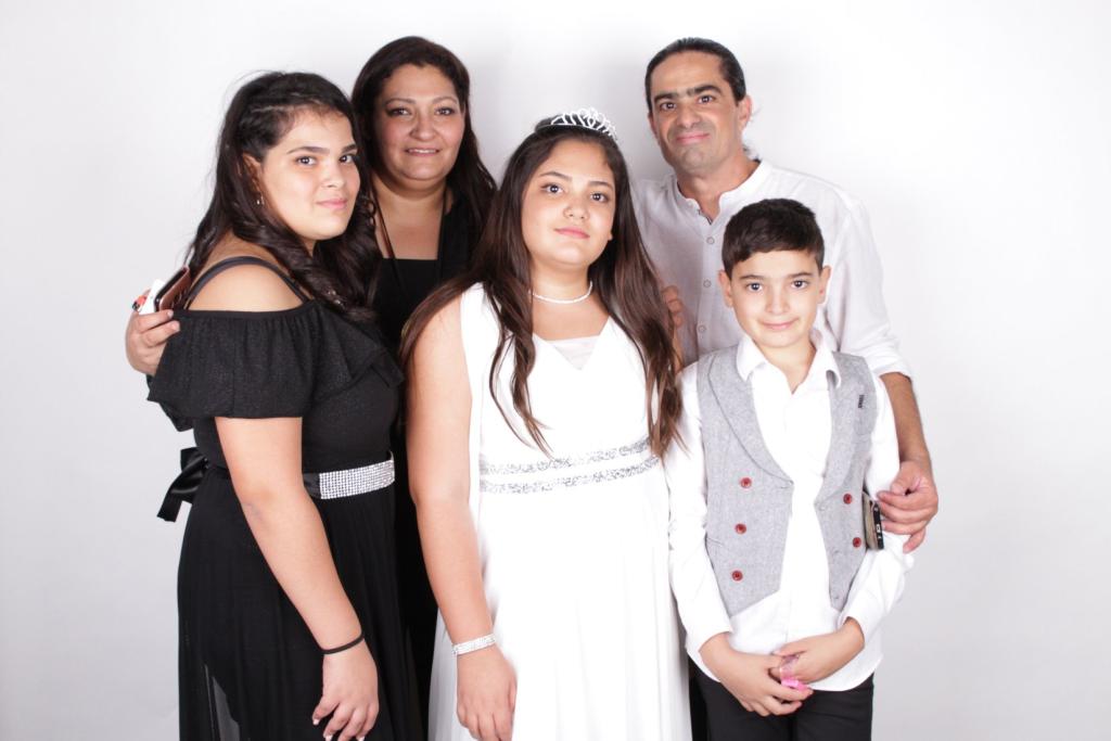 פוטו טיים סטודיו נייד לאירועים פוטו טיים סטודיו נייד לאירועים