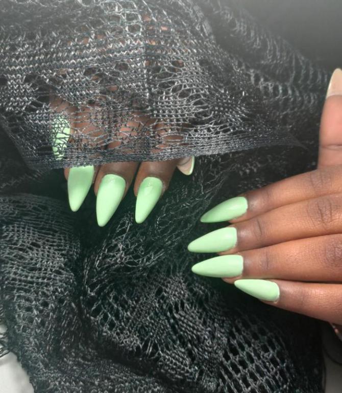 מעיין קוסמטיקס ואיפור מעיין קוסמטיקס ואיפור