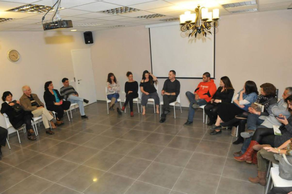 הבית השכרת קליניקה כיתות לימוד חדרי סדנאות וחדרי ישיבות הבית השכרת קליניקה כיתות לימוד חדרי סדנאות וחדרי ישיבות