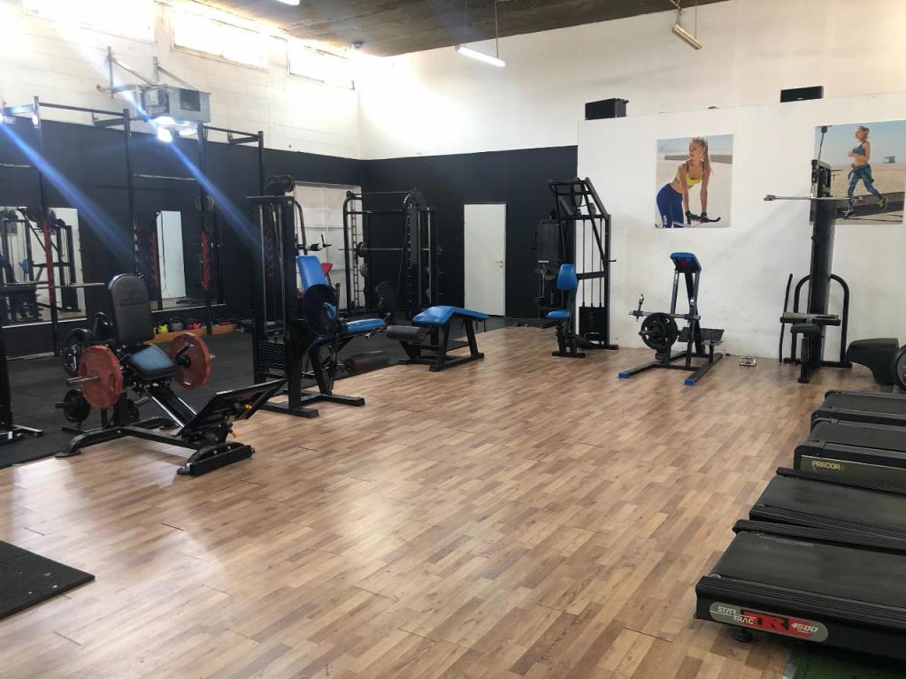 PERSONAL GYM PERSONAL GYM