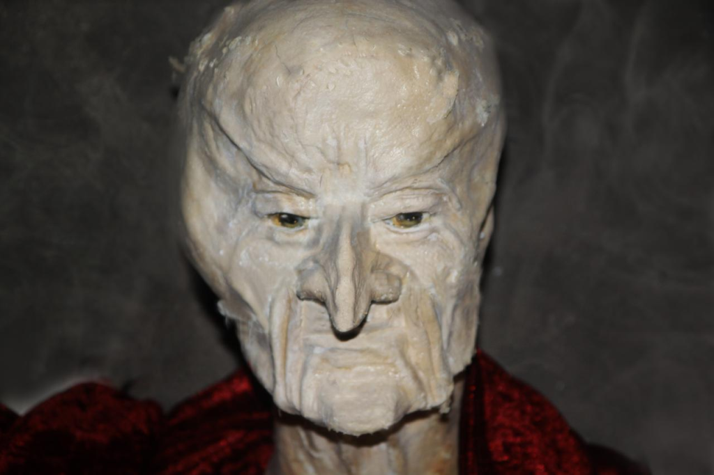 Run Out ראן אאוט Run Out ראן אאוט