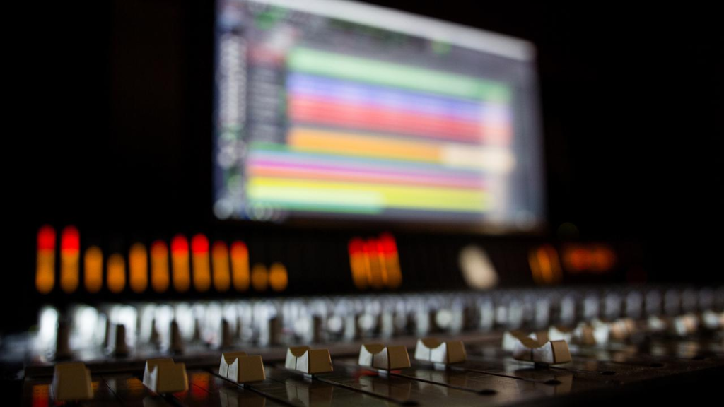 אולפני סטורם אולפני סטורם