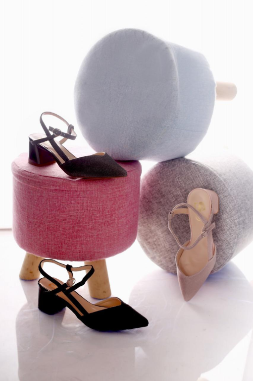 נעלי מרטי עודפים נעלי מרטי עודפים