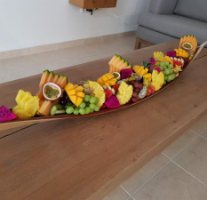 תן פרי מתנות מרגשות