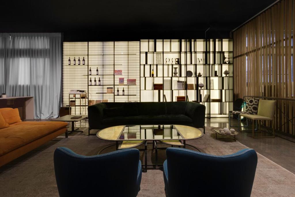 סטודיו שמעון בוזגלו סטודיו שמעון בוזגלו