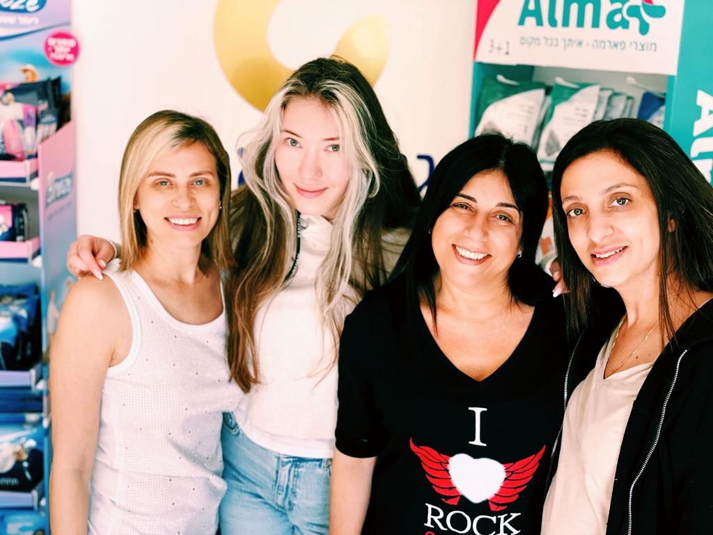 גולדפארם חיתולים למבוגרים ופתרונות לגיל השלישי גולדפארם חיתולים למבוגרים ופתרונות לגיל השלישי