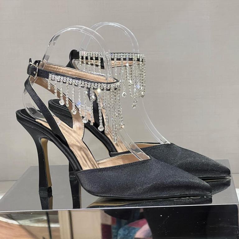 נעלי ג'וזף אאוטלט ירכא נעלי ג'וזף אאוטלט ירכא