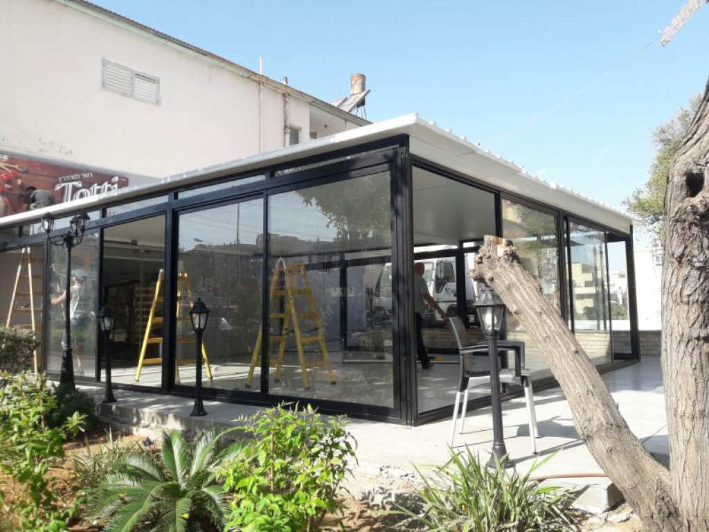 תריסי גיא יוסף תריסי גיא יוסף